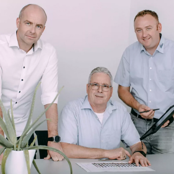 Foto der 3 Geschäftsführer: v.l.n.r. Sebastian Schuppler, Martin Schuppler, Benjamin Schuppler.